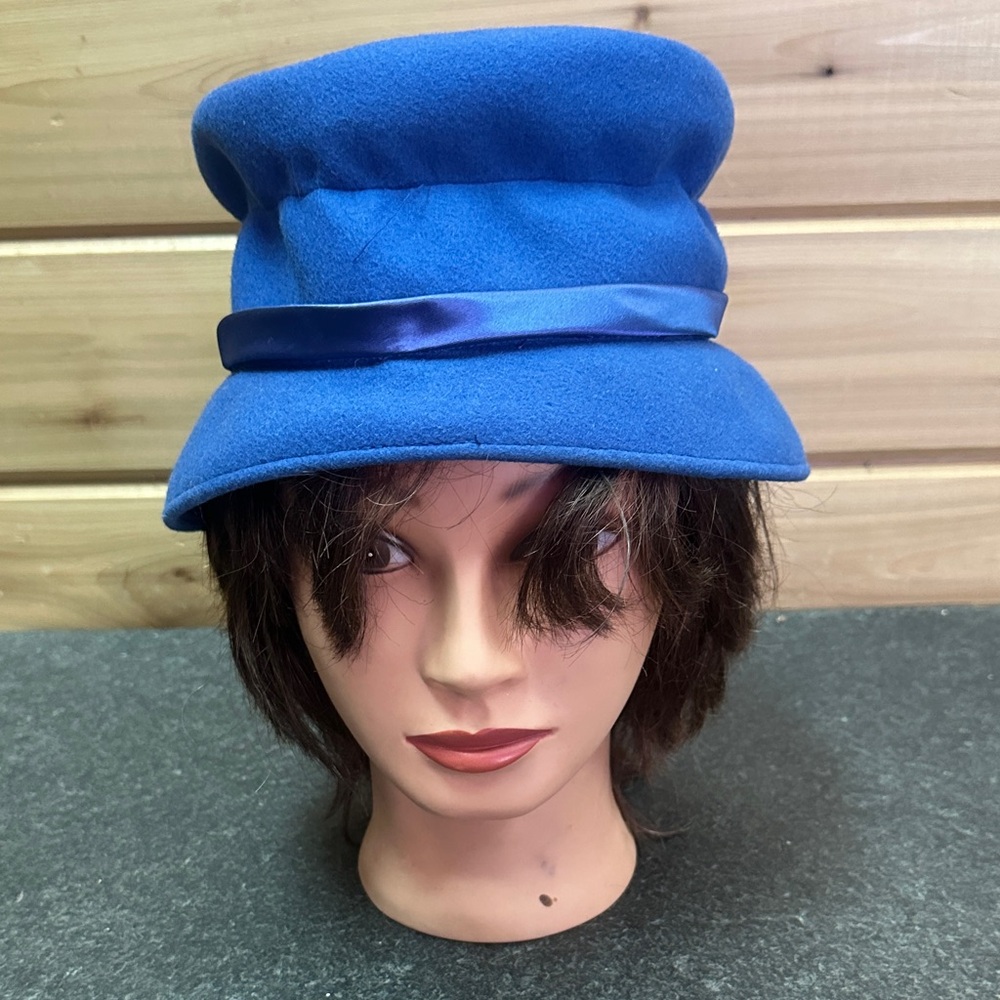 Vintage Hubbard Felt Co Blue Felt Hat with Satin Band